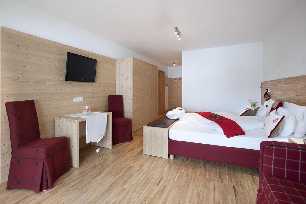 Hotel Italia Корвара ин Бадия Стая снимка