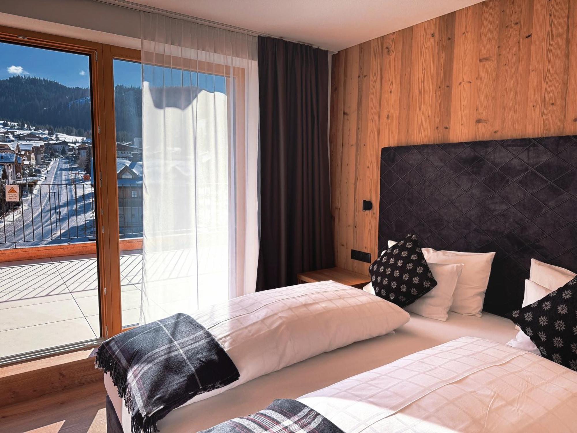 Hotel Italia Корвара ин Бадия Екстериор снимка